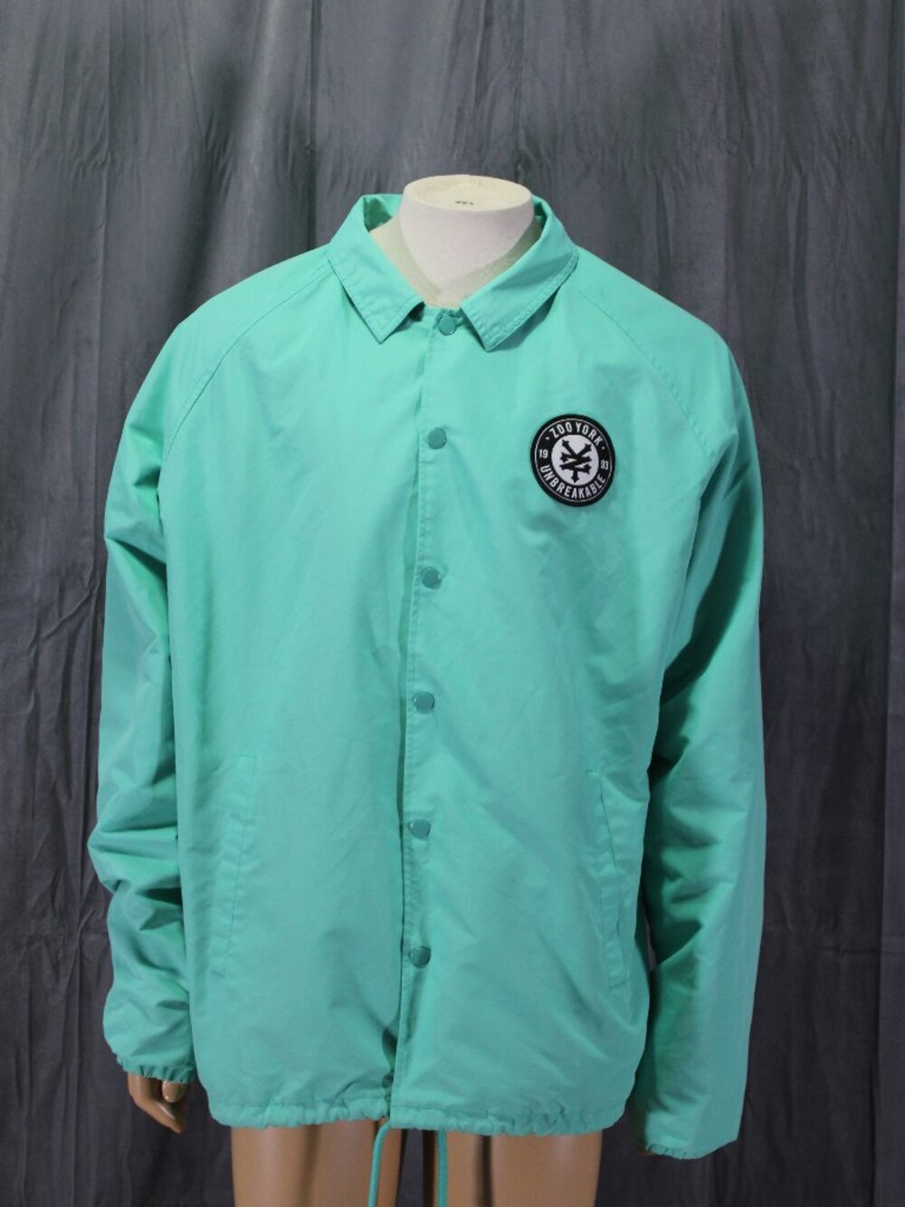 Skateboard Jacket - Zoo York Windbreaker Mint Green - Men's XL